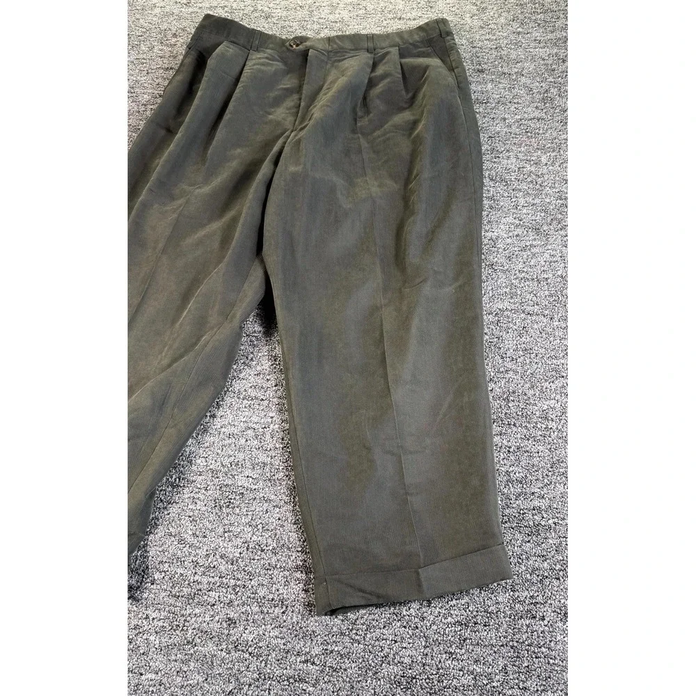 Perry Ellis Portfolio Crop Pants Men 40x29 Gray Pleated Front Classic Cuffed Hem